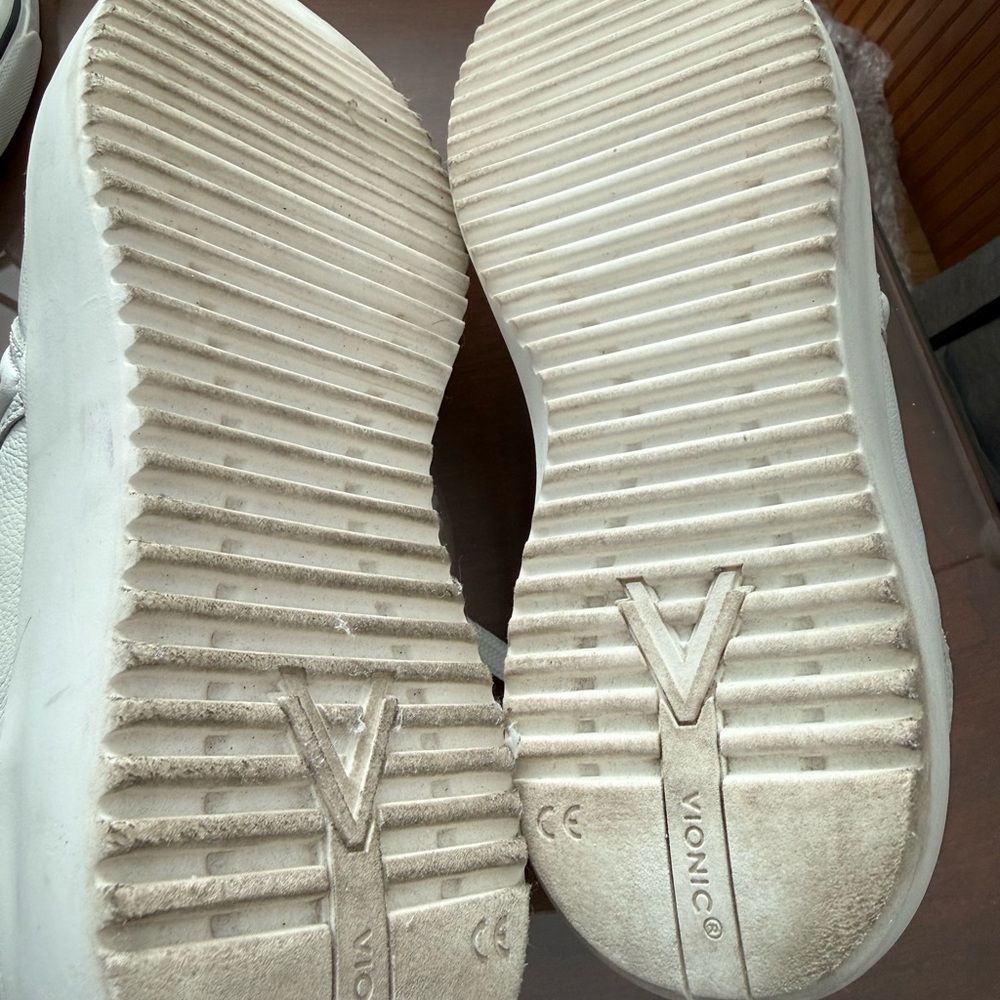 Vionic Women’s Kearney Platform Lace-up Sneaker, Sz 10 - Picture 7 of 7